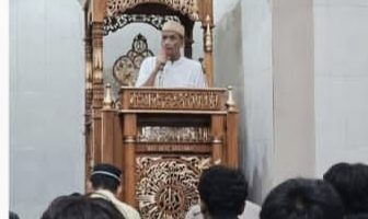 Menjalankan Ukhuwah Islam, Pemerintah Kelurahan Telaga Asih Melakukan Tarawih Keliling (Tarling) Perdana Ramadan 1447 H