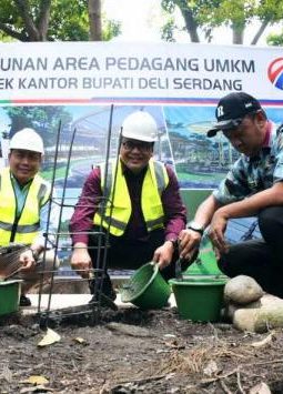 Deli Serdang Tata Kawasan Pedagang, UMKM Central Resmi Dibangun