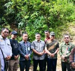 Bupati Humbahas Dr.Oloan Paniaran Nababan SH.,MH., Tinjau Langsung Sumber Air di Paranginan Selatan, Solusi untuk Desa Rawan Air Minum