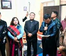 Bupati Humbang Hasundutan Melayat ke Rumah Duka Op. Karina Tinambunan