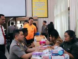 Sambut HUT Bhayangkara ke-80, Polres Humbahas Menggelar Bakti Kesehatan Donor Darah