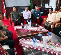 Panitia Pelantikan Pengurus SRO dan Pembangunan Sekretariat Audiensi dengan Bupati