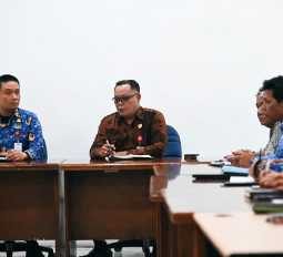 Bupati Humbahas Berikan Pembinaan Kepada Pegawai Dinas Pendidikan, Tekankan Peran Guru Tingkatkan Mutu Pendidikan