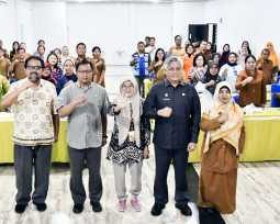 Dinas PPPA Tapteng Gelar Sosialisasi Draf SK Subklaster PP KBG PP