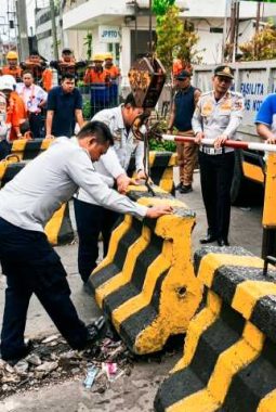 Jalan MA Salmun Pasar Anyar Bogor Resmi Ditutup, Pembangunan JPO Dimulai ‎
